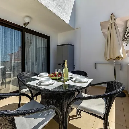 Apartment Parque Royal 1 &
